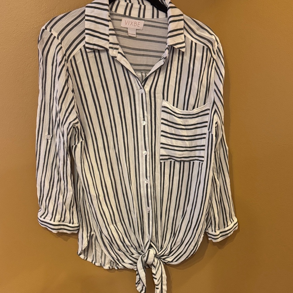 Women's Striped Button-Down Shirt - Black and White
